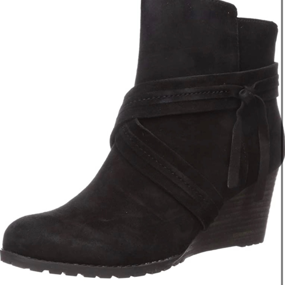 Rockport Hollis X Strap Wedge Bootie